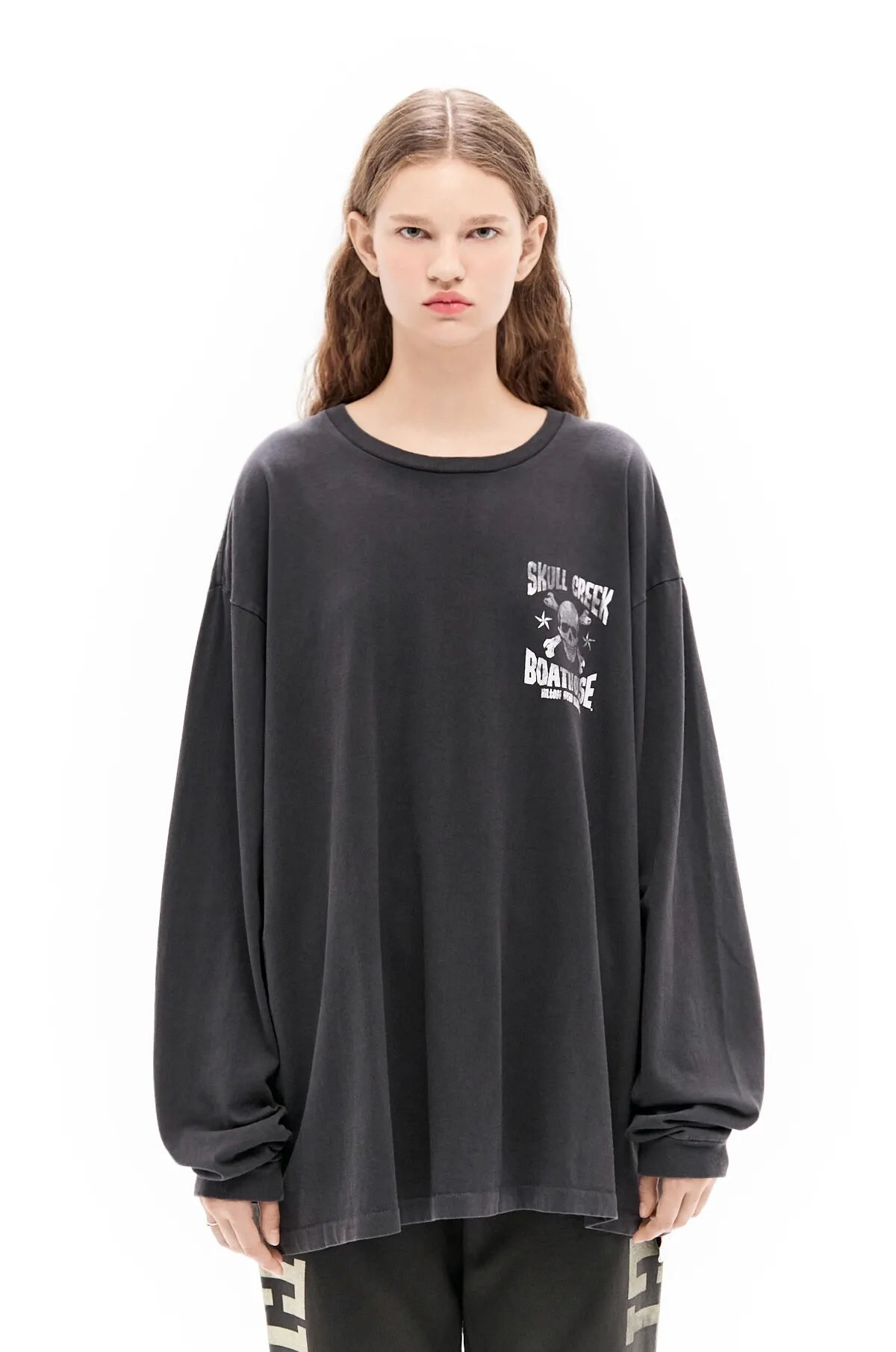 GALLERY DEPT. SKULL CREEK L/S TEE/BLK Glitter skull surf long sleeves, washed black S-XL, genuine development, correct version, garment dyed, washed and distressed, printing has a full sense of distress